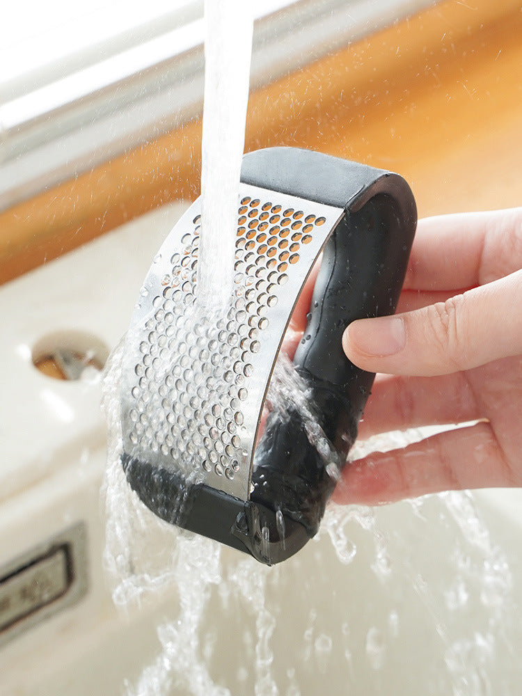 KitchenHelp™ Trituradora de ajos ergonómica