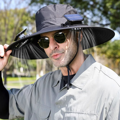 70% DE DESCUENTO | Sombrero Solar con Ventilador – Frescor Manos Libres y Protección UV 360°